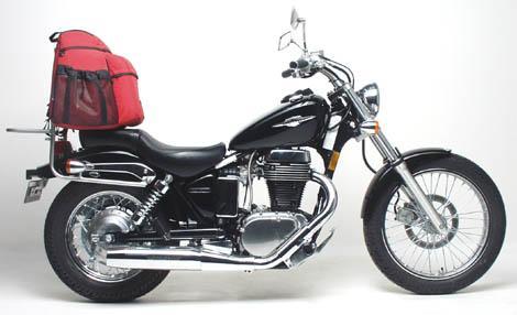 Suzuki S40 650 Boulevard 06 Ventura