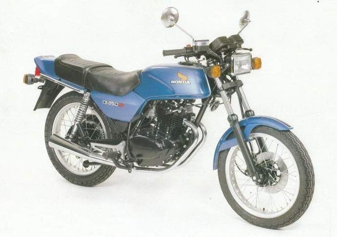 Honda CB 250 RS – Ventura